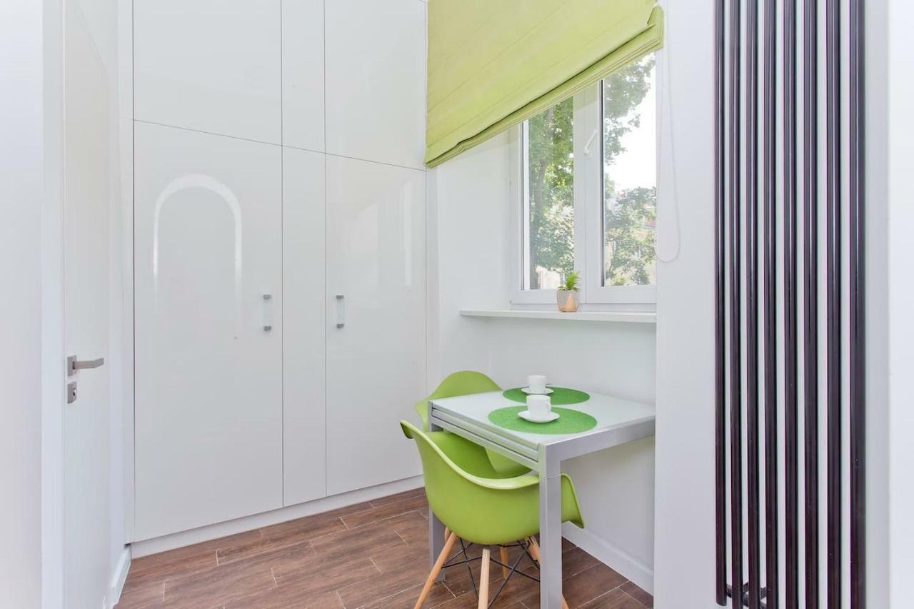Luxury And Comfortable- Golden Apartments- Royal Street Warsawa Bagian luar foto
